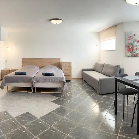 Kliniku Apartamentai *